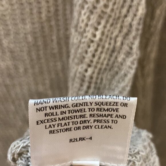 Eileen Fisher Asymmetrical V Neck layering Sweater Fishnet Linen Blend Size S - Picture 10 of 12